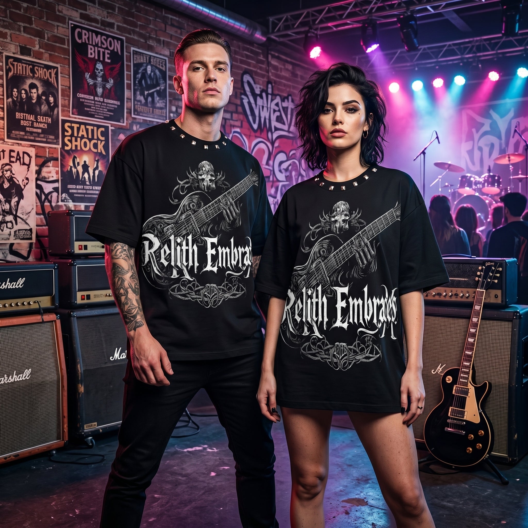 JEVPE Relith Embraces Skull Gothic oversized T-shirt featuring a bold skull graphic and rock streetwear style.