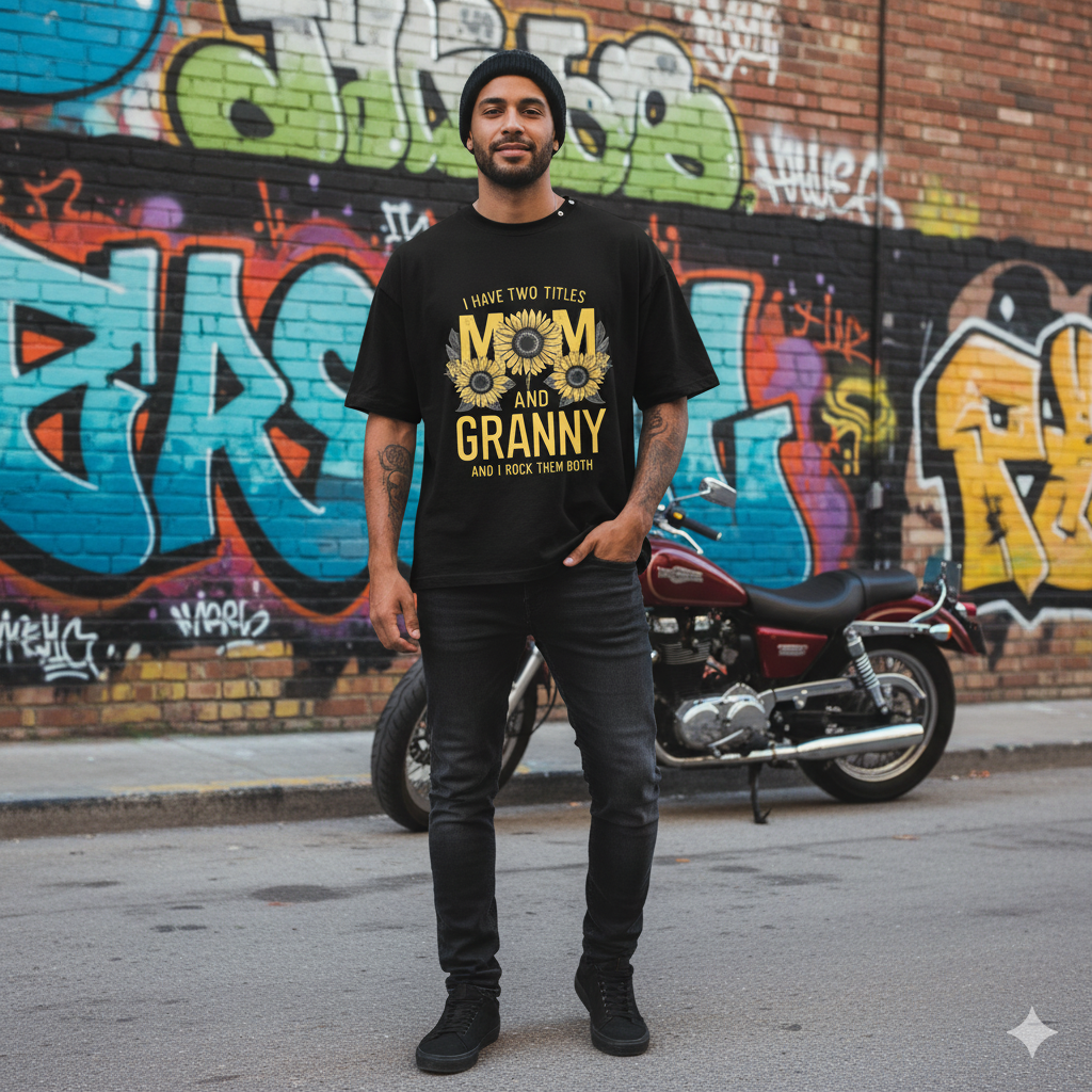 JEVPE men's oversized sunflower graphic T-shirt with vintage casual style, featuring "Mom & Granny" design on soft fabric.